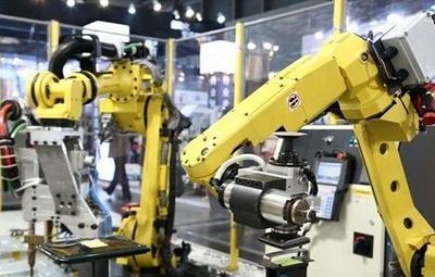 淺談當(dāng)今工業(yè)機(jī)器人發(fā)展存在的七個問題